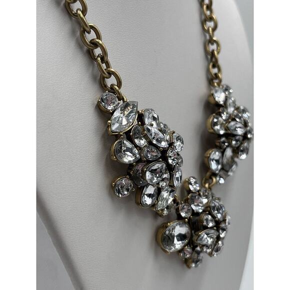J. CREW Signed Crystal Rhinestone Gold Brass Tone Cluster Statement
Necklace New - Picture 6 of 12